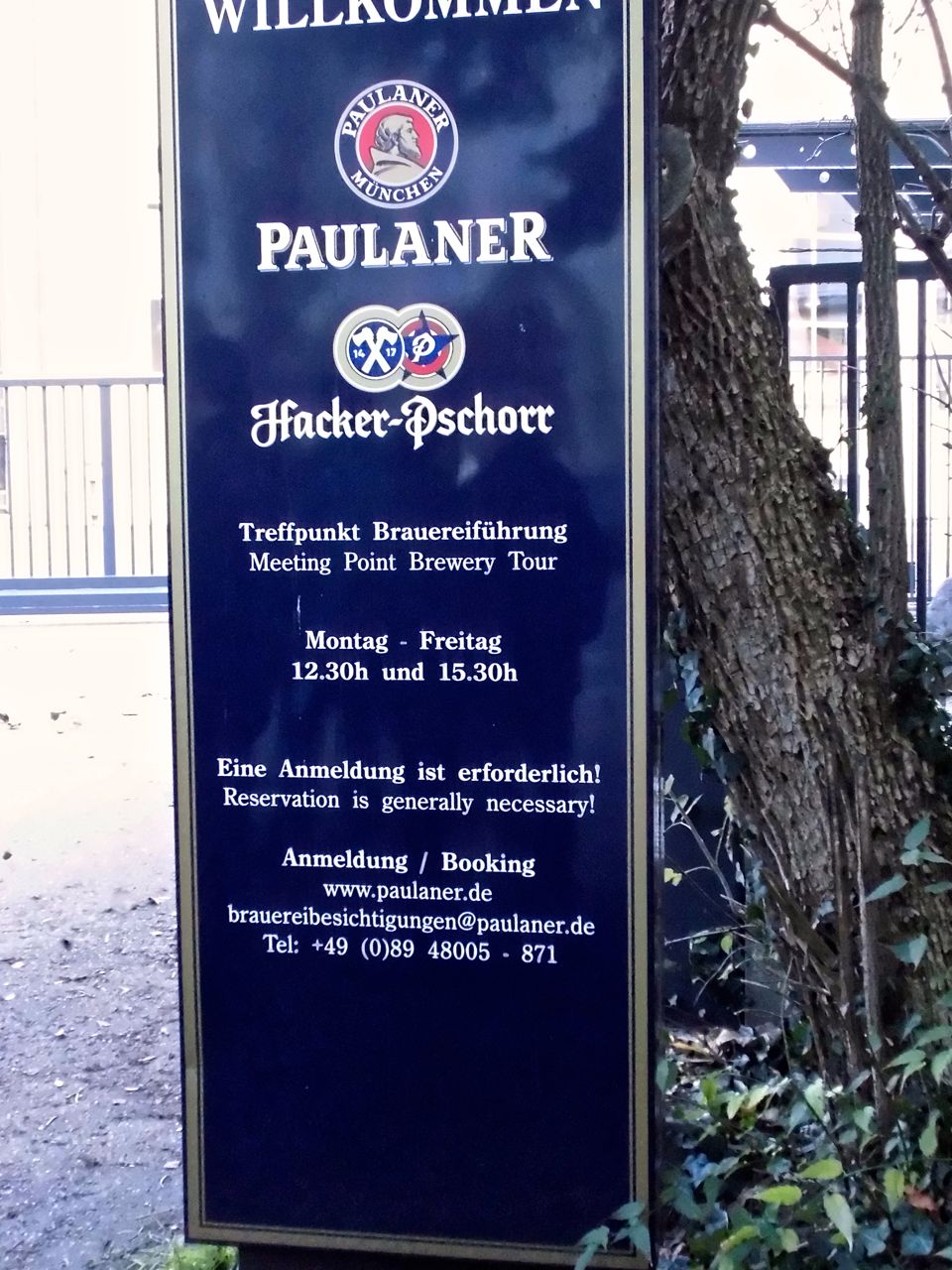 Eingang Paulaner-Brauerei